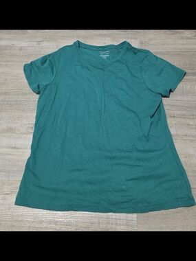 Tahari Women's Teal-Green Short Sleeve Crewneck Tee